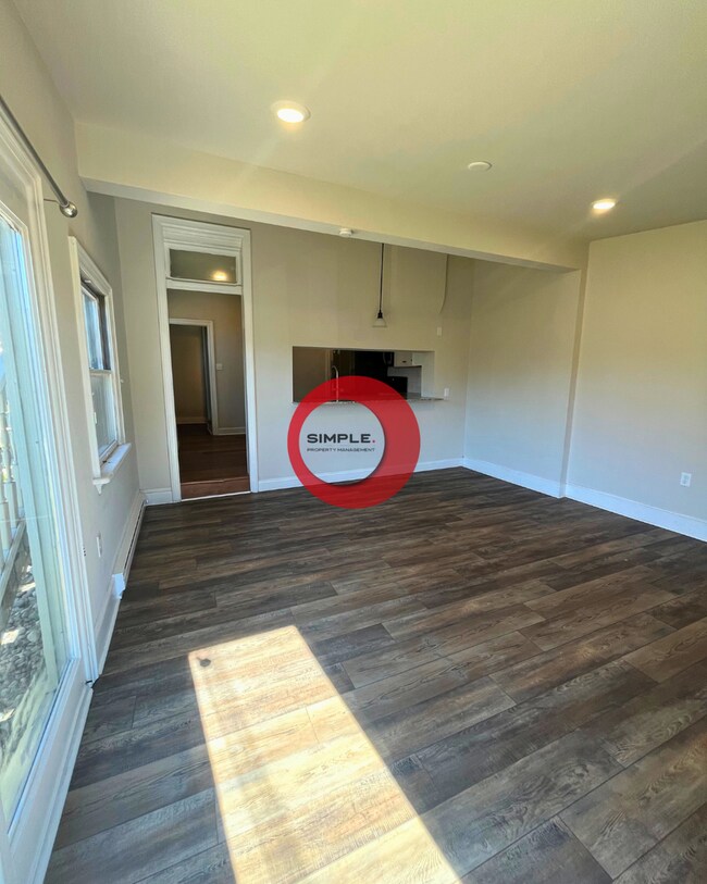 Photo - 546 W High St Unidad 1