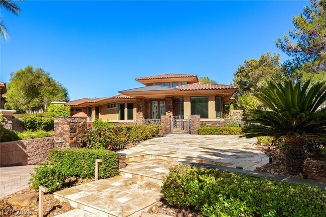 Photo - 2 Castle Oaks Ct