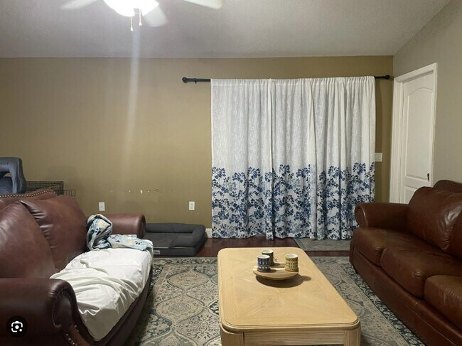 Photo - 186 Oliver St Unit 2