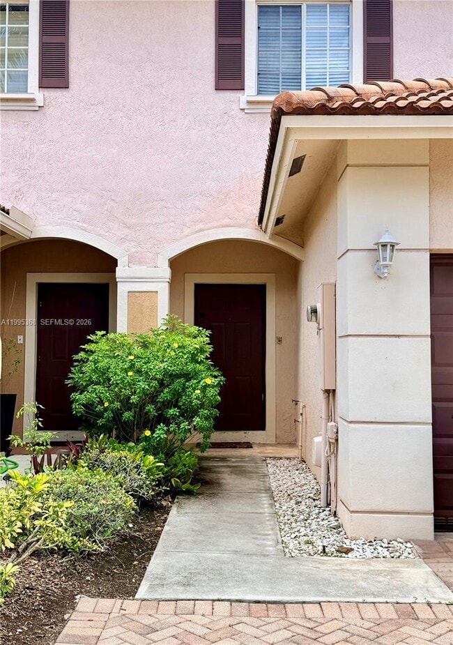 Photo - 5747 Isles Cir