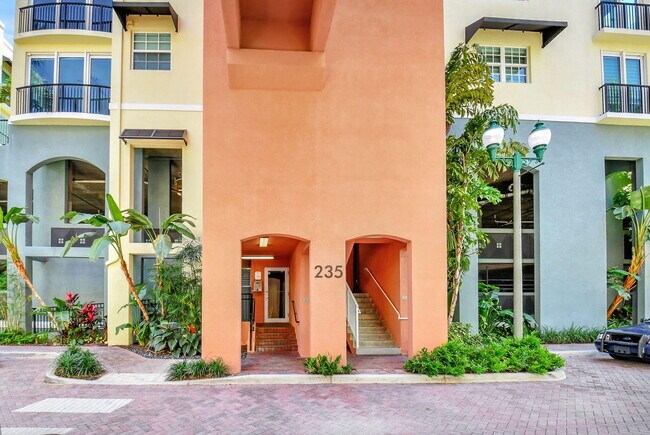 Photo - 235 NE 1st St Condo Unit 403
