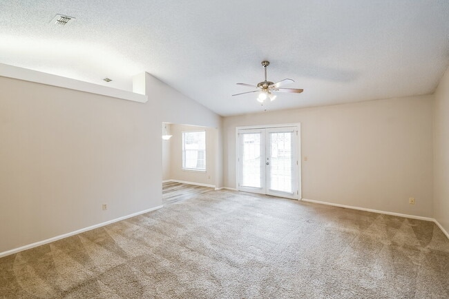 Photo - 3176 Chads Ct