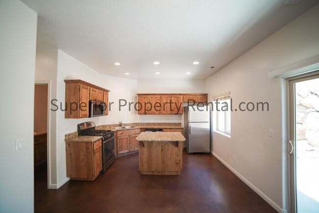 Photo - 3 bed, 2.5 bath town house