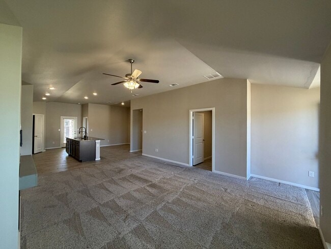 Photo - 3/2 in Upland Crossing Available Now!!!