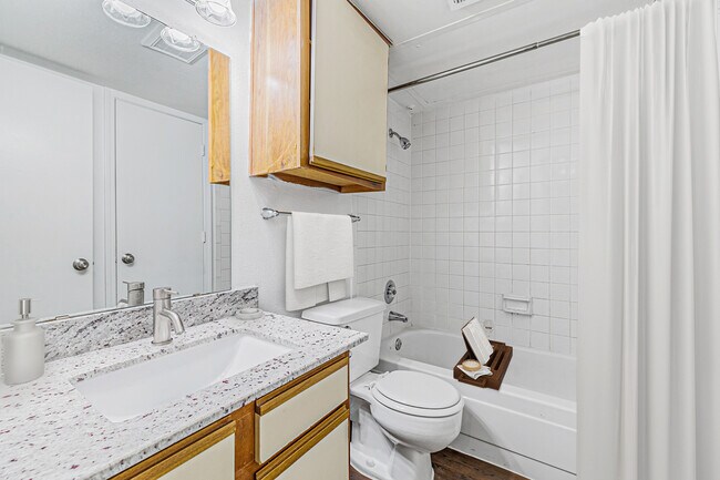 Photo - Cambridge Village