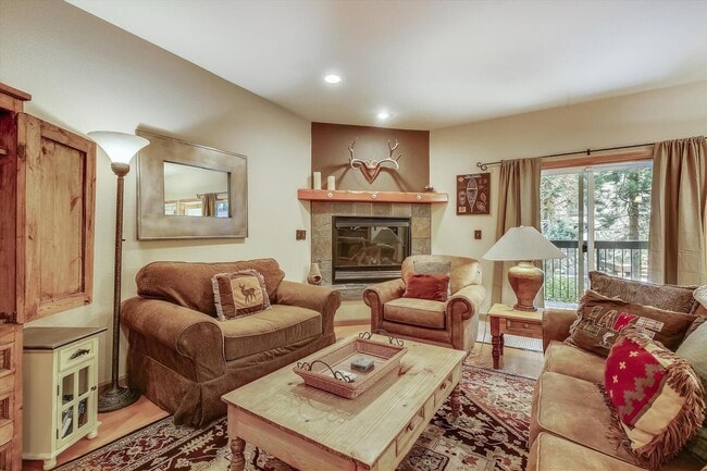 Building Photo - Tavern Inn 2 Bedroom ski lease in Olympic ... Unit 36 Rental