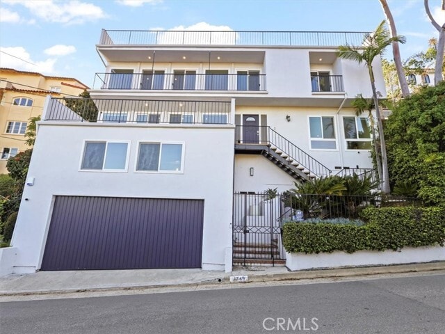 Building Photo - 4749 Bonvue Ave