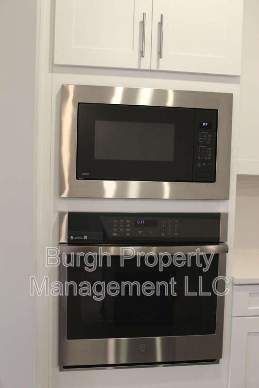 Photo - 137 Marketplace Ave