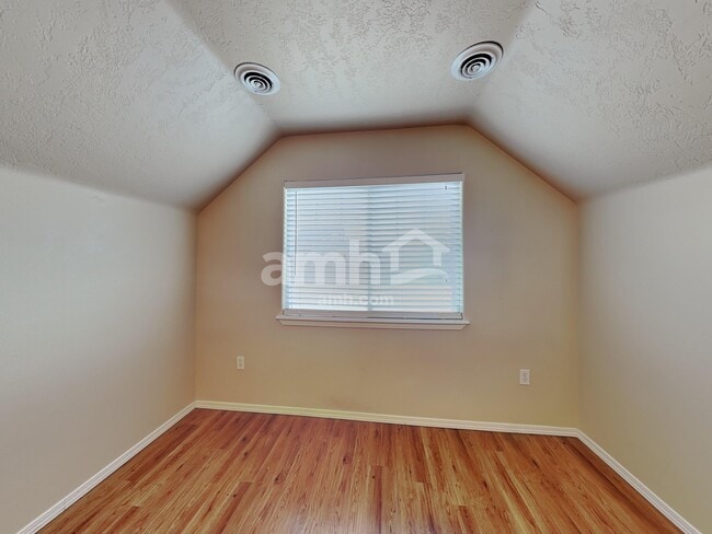 Building Photo - 4157 W Dover Dr