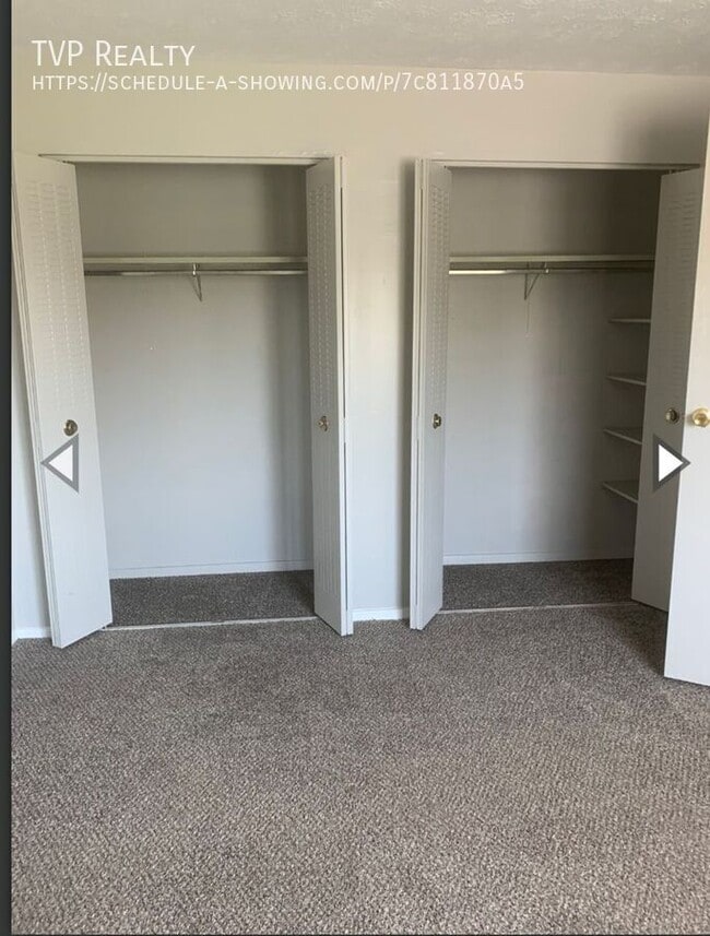 Photo - 123 Fox Hill Ln