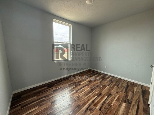 Photo - 705 N Mirror St Unit A