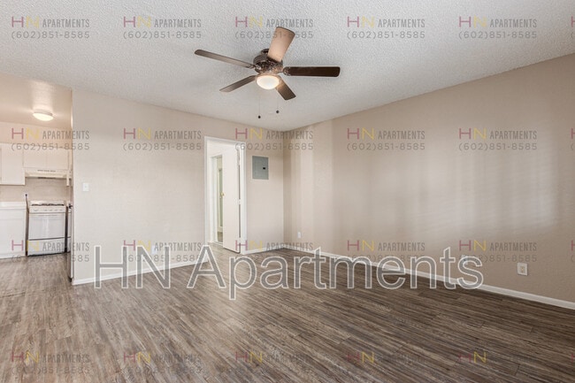 Building Photo - 8639 N 7th St Rental