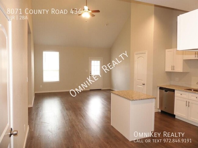 8071 County Rd 436