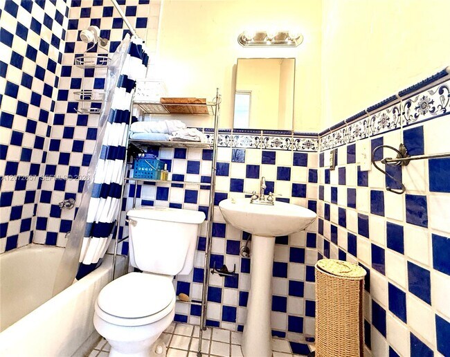 Photo - 934 Michigan Ave Unit 304