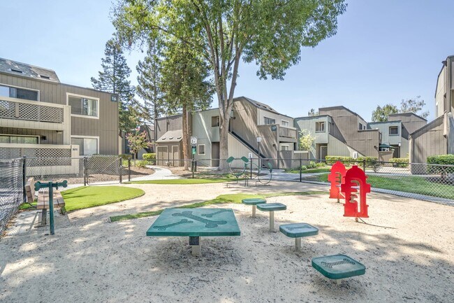 Photo - Evergreen Heights
