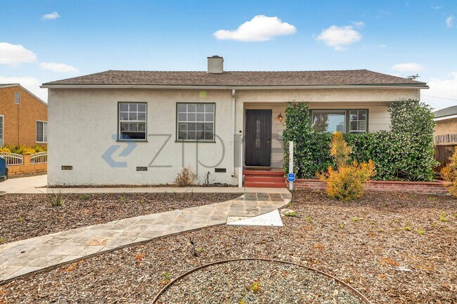 Building Photo - 3039 Oregon Ave