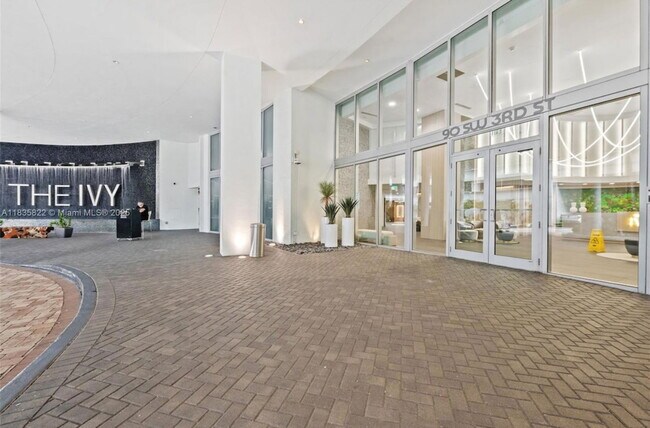 Photo - 90 SW 3rd St Unit 2406