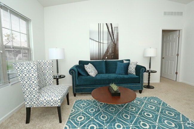 Dos habitaciones, dos baños C - The Reserve at Falcon Pointe Apartments