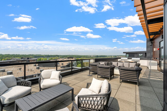 Paravel Apartments - Eden Prairie, MN | ForRent.com