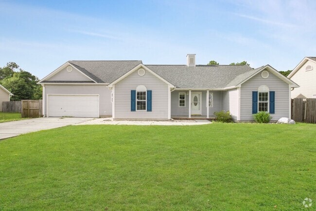 Building Photo - Freshly Painted 3 Bed w/ Bonus Room Rental