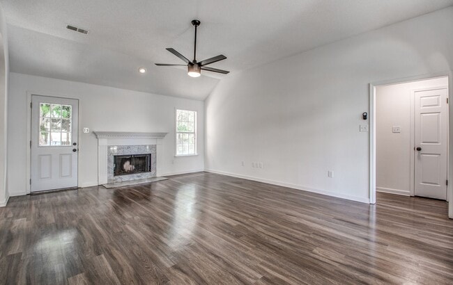 5624 Annandale Dr