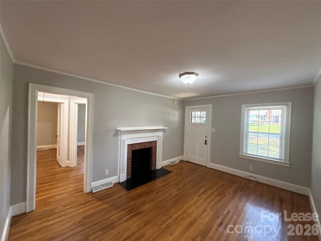 Photo - 4908 Elder Ave