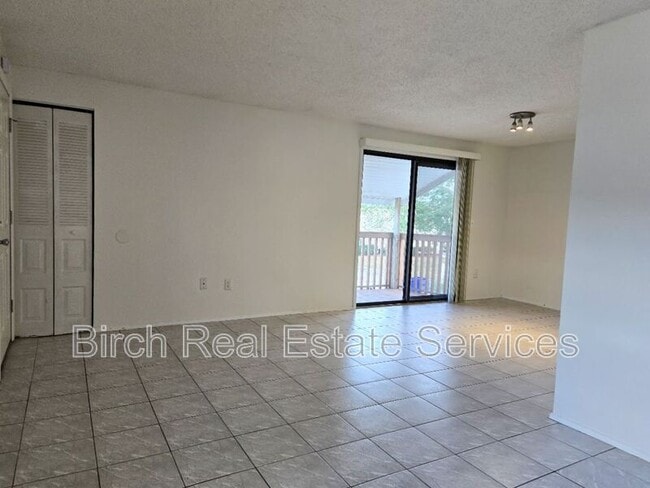 Photo - 133 Sabal Ct