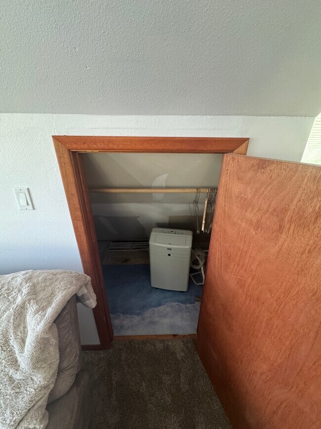 Photo - 3402 Urban St Unit Cul De Sac Studio