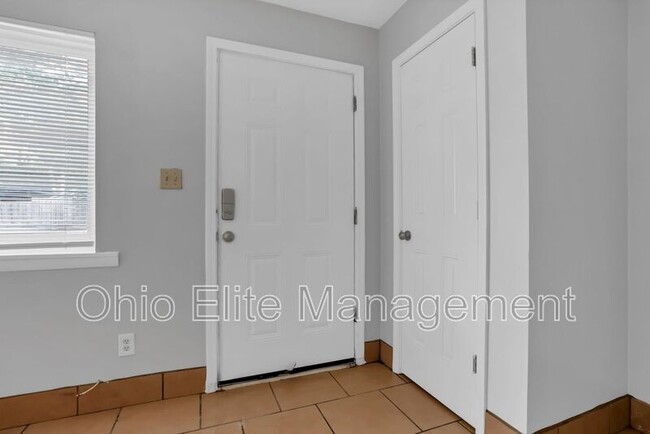 Photo - 2844 Baughman Ave