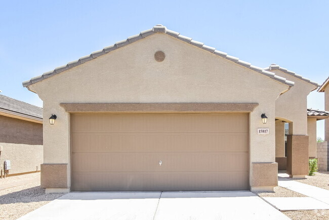 Building Photo - 15817 W Lisbon Ln Rental