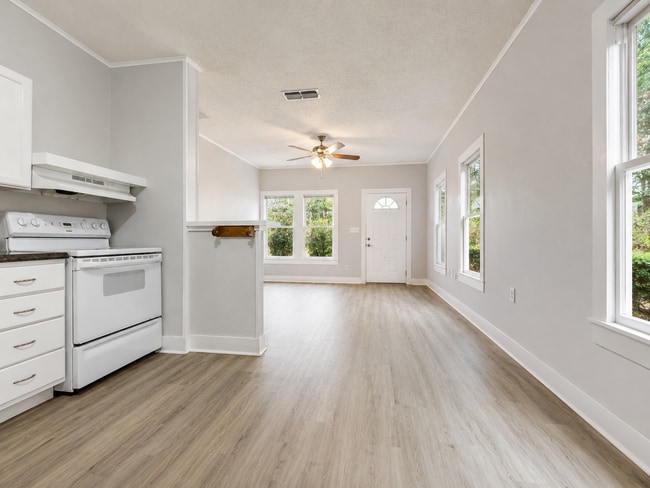Dining and Living rooms - 401 Main St Unit 1