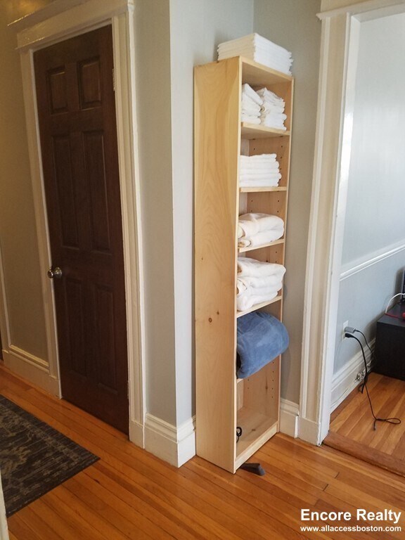 Photo - 35 Queensberry St Unit #60 - 17