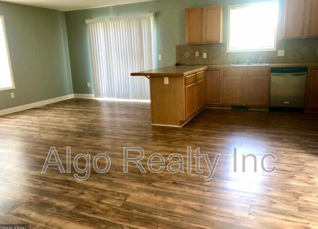 Photo - 1426 N Morgan Ave