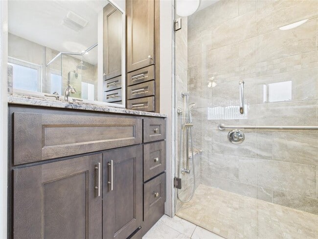 Photo - 9679 SW 99th Ave