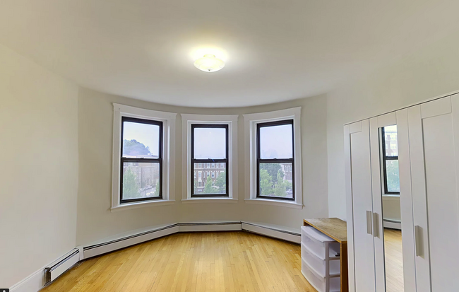 Photo - 1678 Commonwealth Ave Unidad 4 Rental