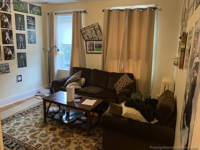 Photo - 95 Gordon St