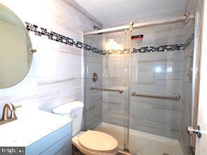 Photo - 8 Asbury Way