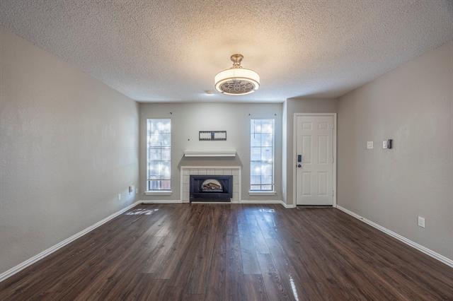 7337 Kingswood Cir