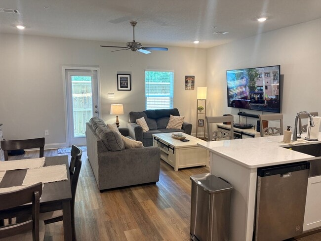 Photo - Biloxi Townhome