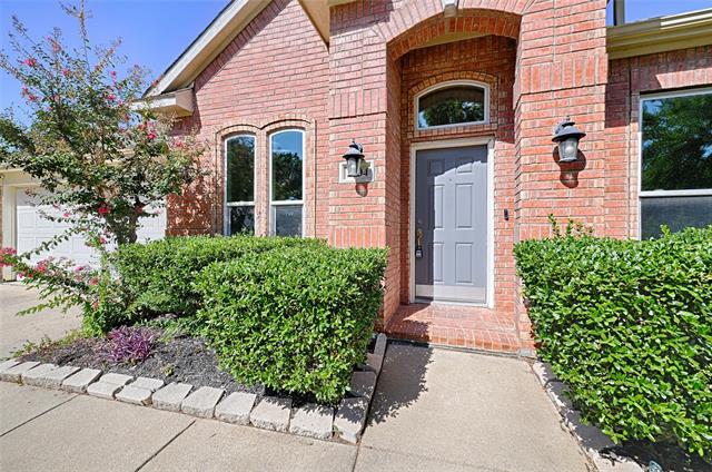 Photo - 1404 Carriage Ln