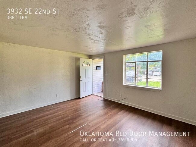 Photo - 3932 SE 22nd St