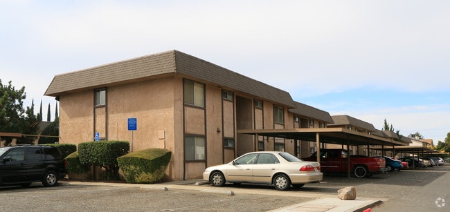 002 - Tiburon Apartments