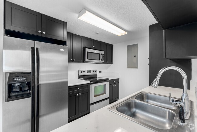 Building Photo - 36 NW 6th Ave Unit # PH1 Rental