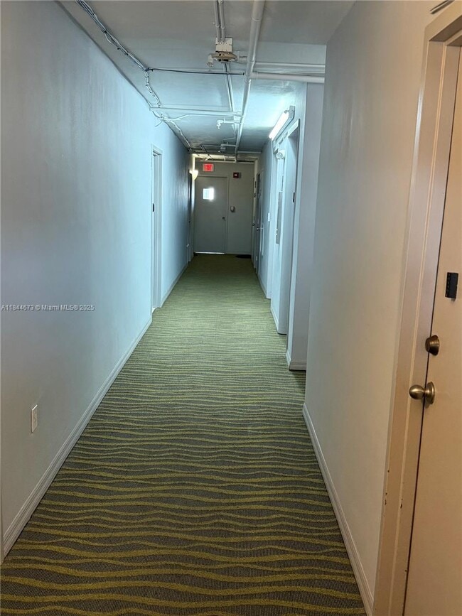 Photo - 3100 Collins Ave Unit 1406