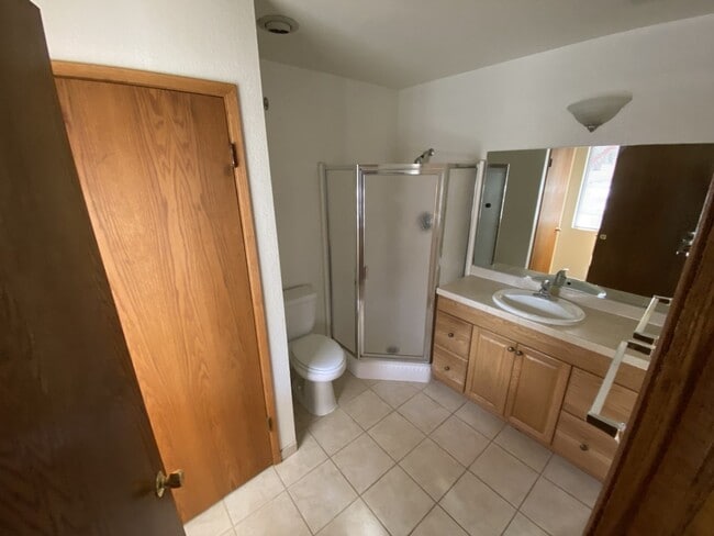 Photo - 7905 Curbaril Ave Unidad 7905 B