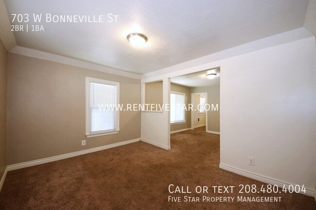 Photo - 703 W Bonneville St