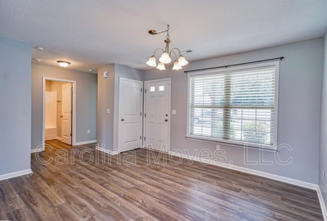 Photo - 249 Lockeland Park Dr