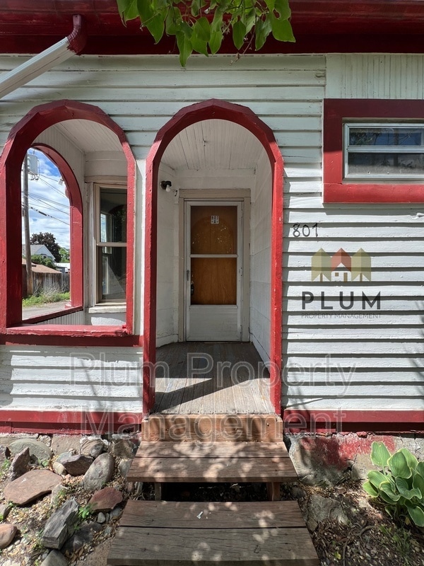 Photo - 807 Bulwer St Unidad A