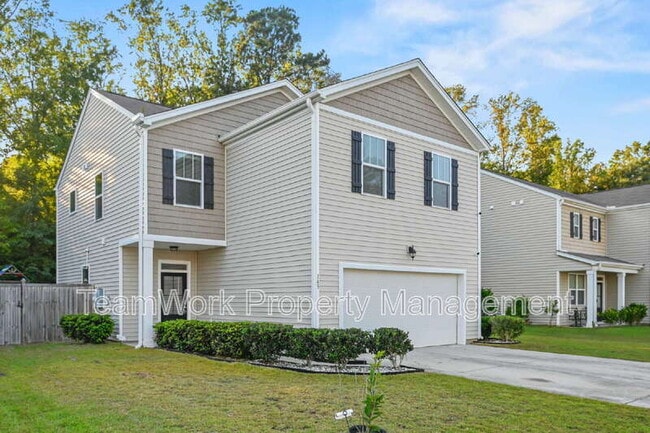 Photo - 145 Stoney Creek Way
