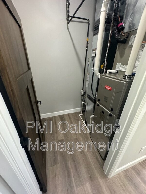 Photo - 955 Winter Ridge Dr